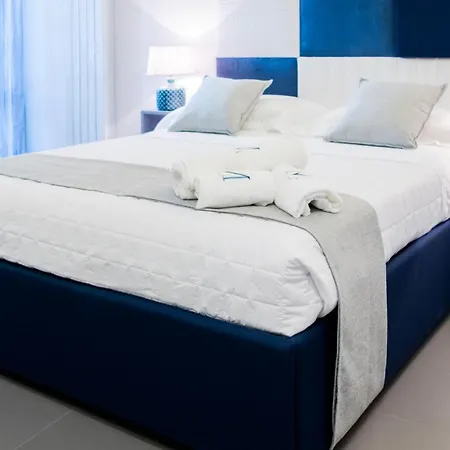 Bed & Breakfast New Dimora Valmar 4*